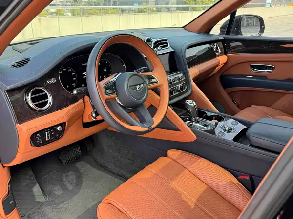 Bentley Bentayga 2022