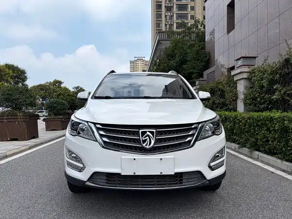 Baojun 560 2016