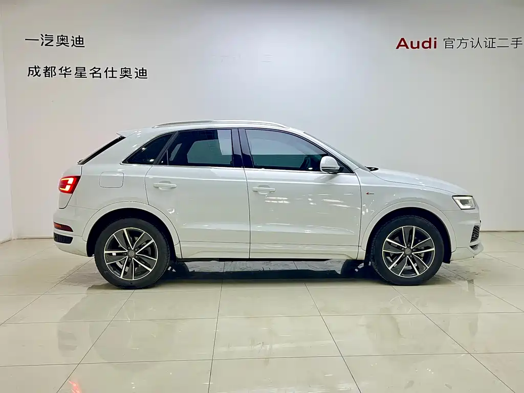 Audi Q3 2019 — фото 3