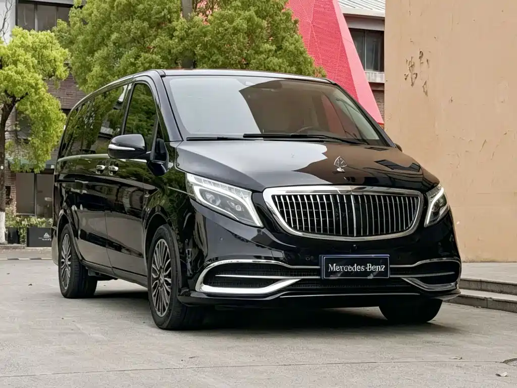 Mercedes-Benz V-Class 2021 — фото 2