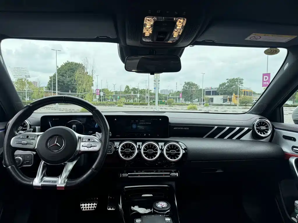 Mercedes-Benz A-Class AMG 2021 — фото 11
