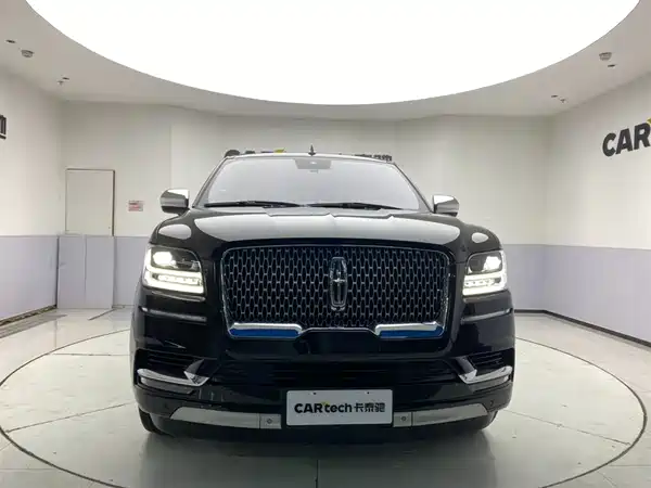 Lincoln Navigator 2020