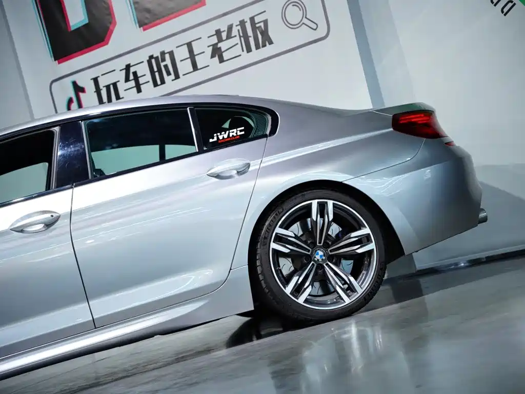 BMW M6 2015 — фото 60