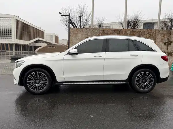 Mercedes-Benz GLC 2018