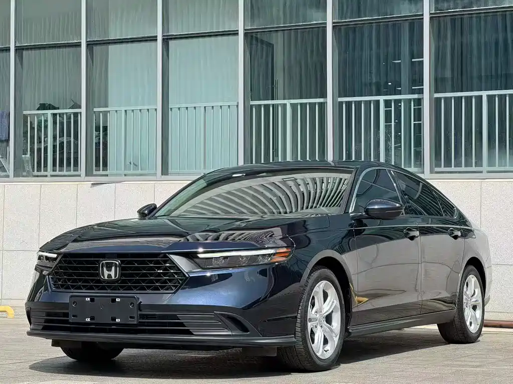 Honda Accord 2024 — фото 1