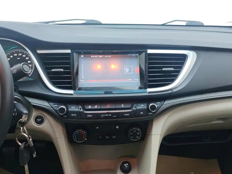 Buick Excelle 2016 — фото 13