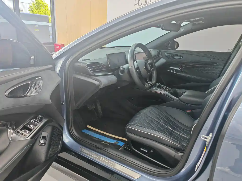 BYD Seal 2023 — фото 16