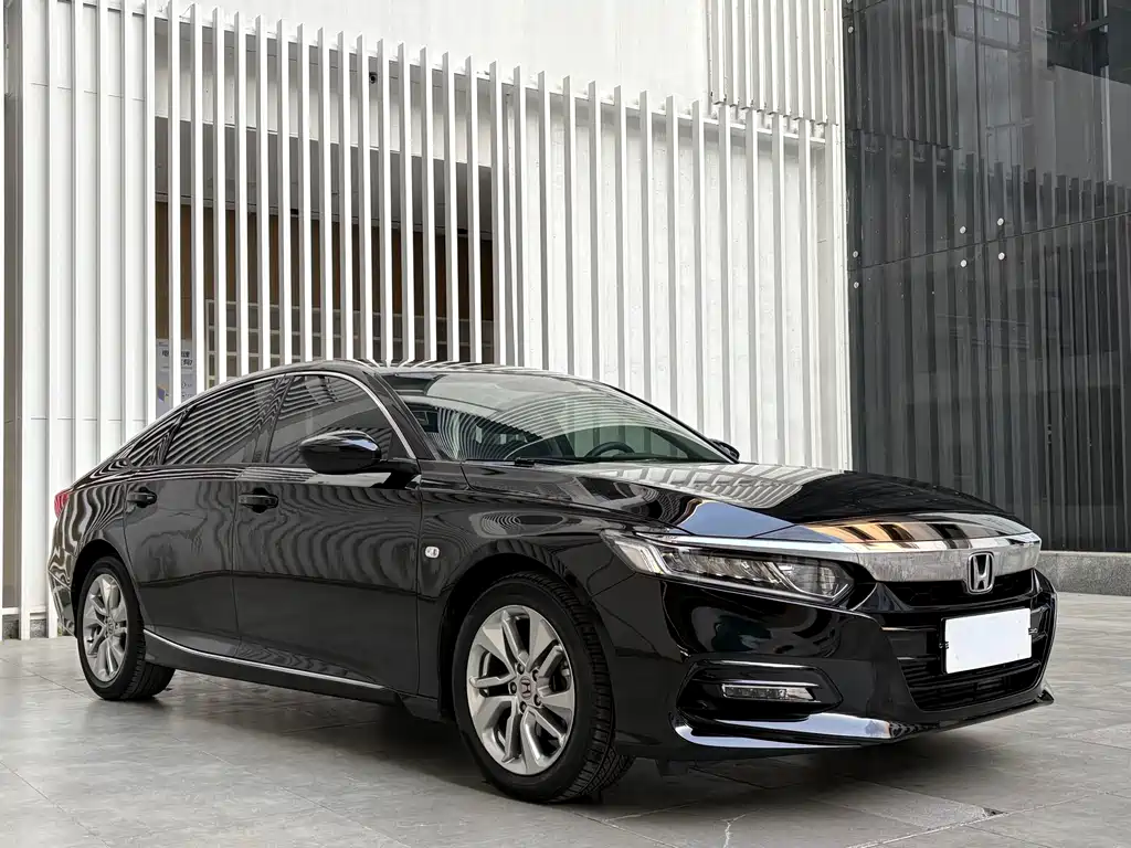 Honda Accord 2020 — фото 3