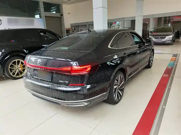 Volkswagen Passat 2022