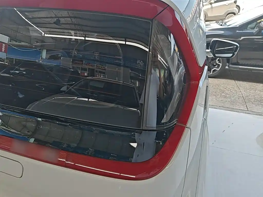 Wuling Nano EV 2022 — фото 23