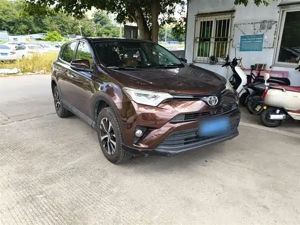 Toyota RAV4 2016
