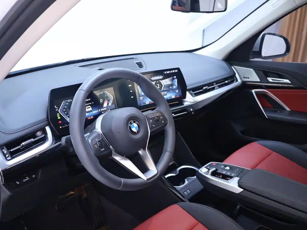 BMW X1 2024 — фото 11