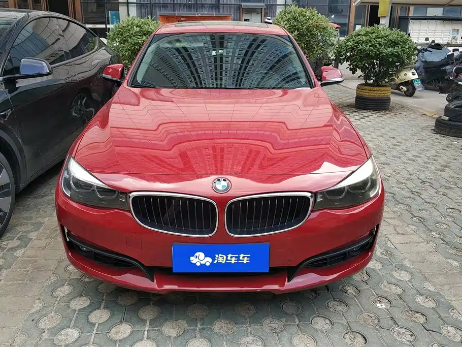 BMW 3 Series GT 2018 — фото 2