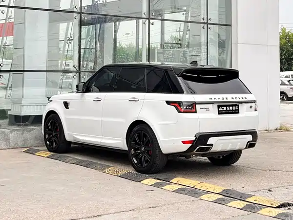 Land Rover Range Rover Sport 2021