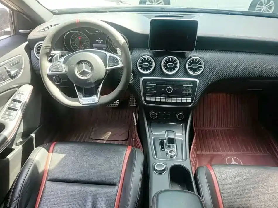 Mercedes-Benz A-Class AMG 2015 — фото 6