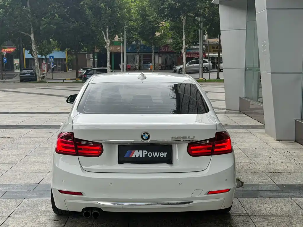 BMW 3 Series 2015 — фото 4