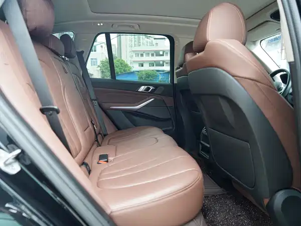 BMW X5 2021