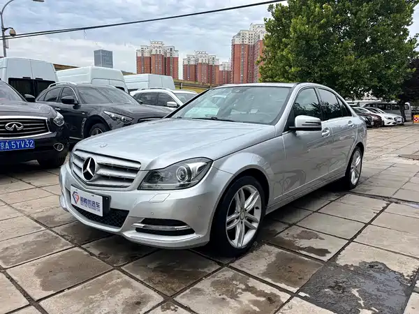 Mercedes-Benz C-Class 2012