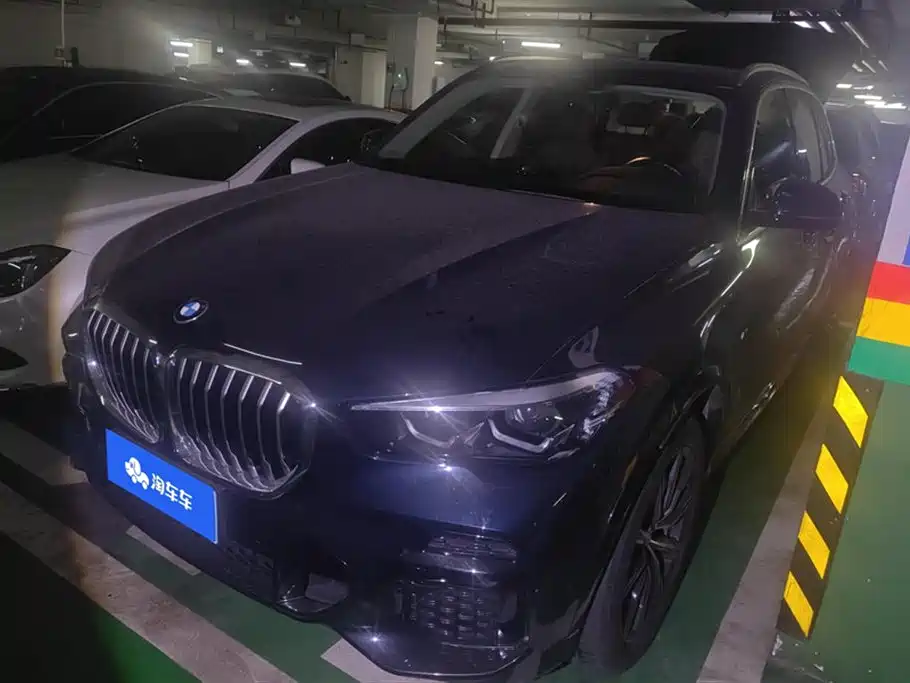 BMW X5 2022 — фото 1