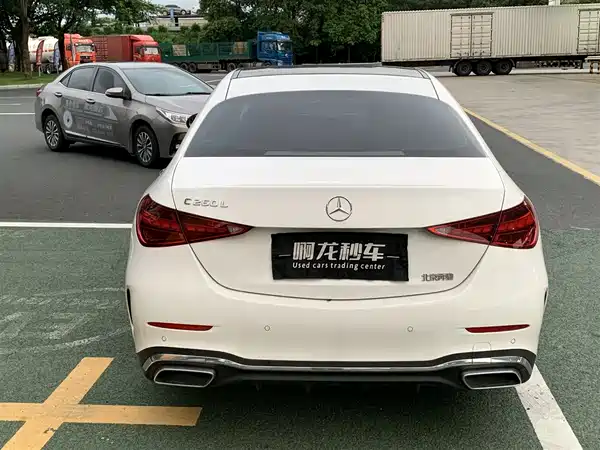 Mercedes-Benz C-Class 2026