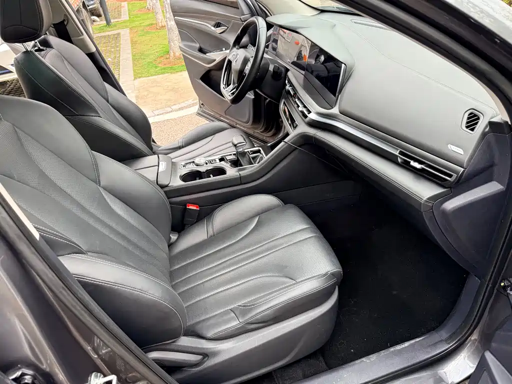 Changan CS75 PLUS 2019 — фото 11