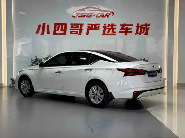 Nissan Teana 2020