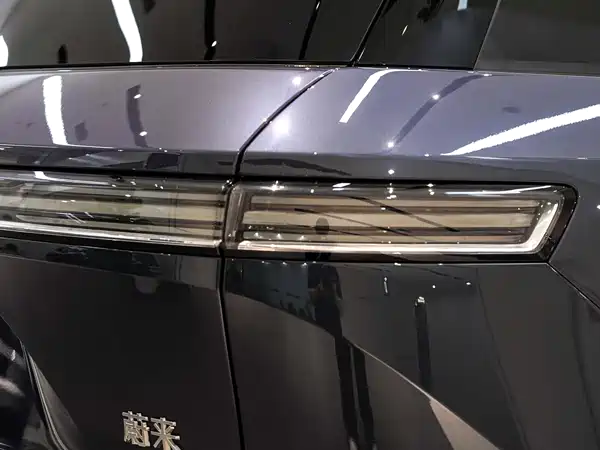 NIO ES8 2026