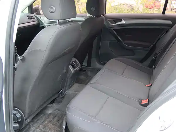 Volkswagen Golf 2015