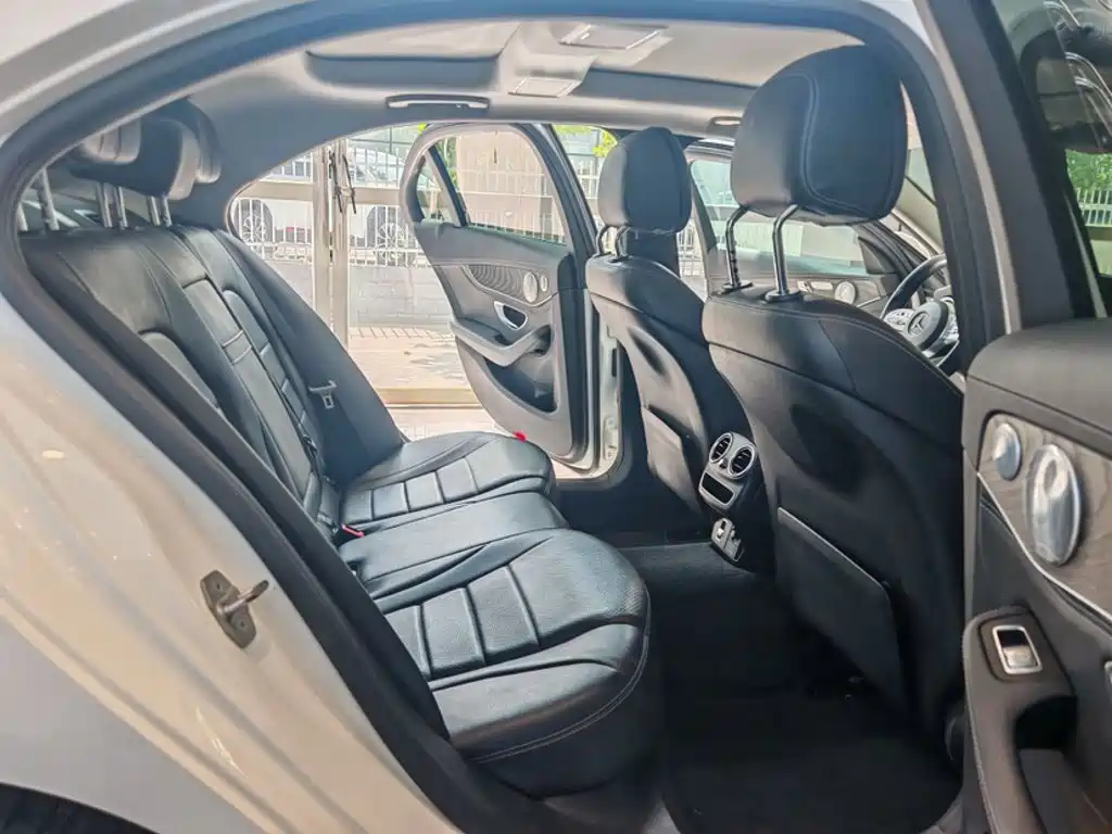 Mercedes-Benz C-Class 2020 — фото 2
