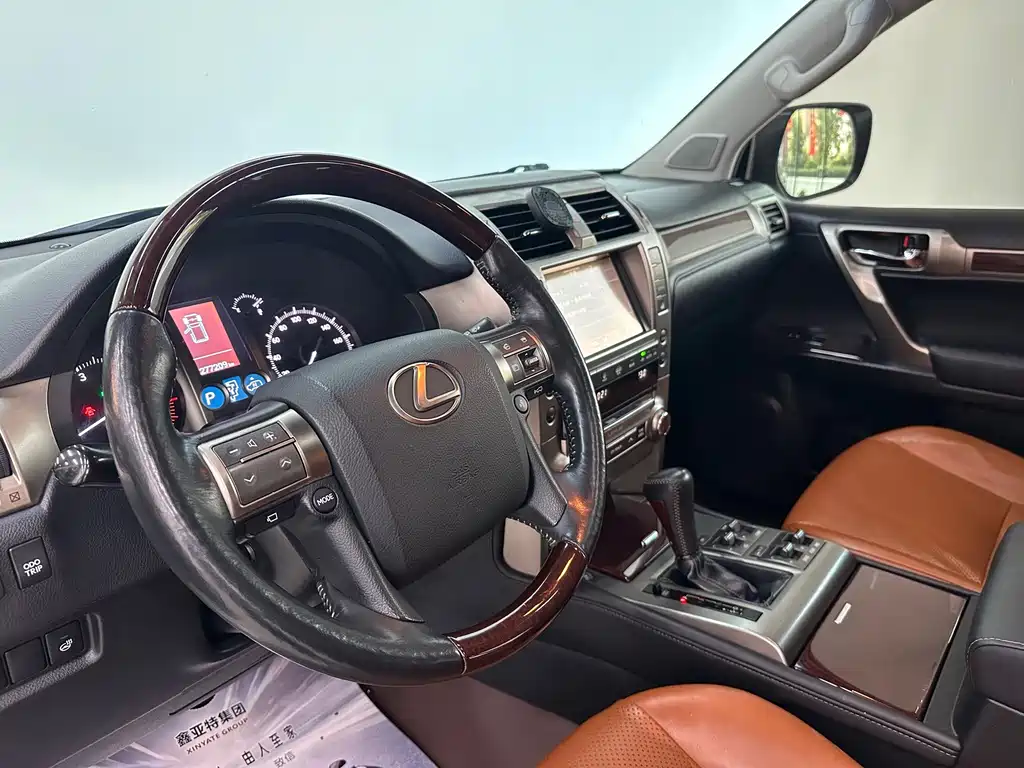 Lexus GX 2013 — фото 15