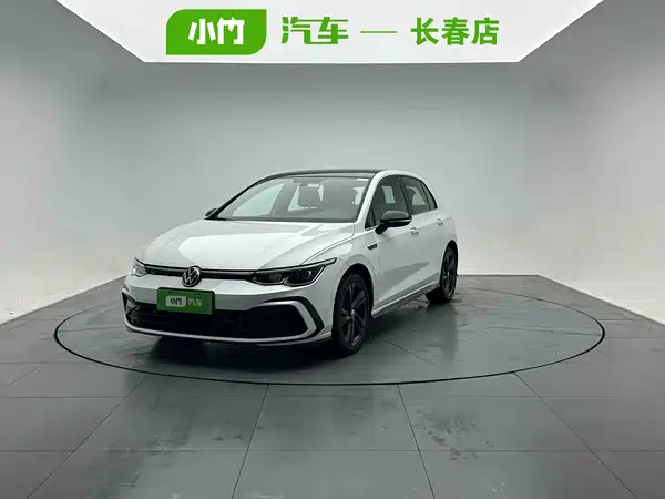 Volkswagen Golf 2022
