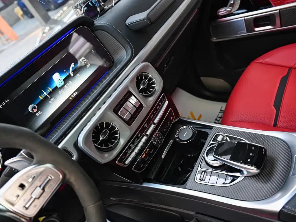 Mercedes-Benz G-Class AMG 2022 — фото 16