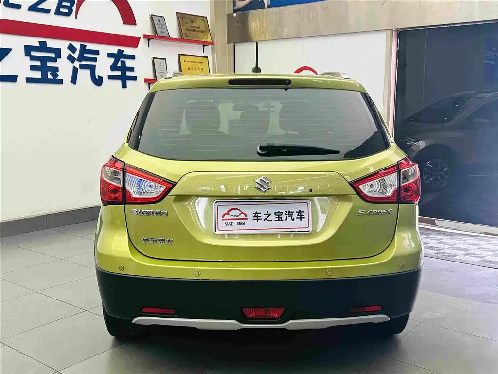 Suzuki S-Cross 2014 — фото 6