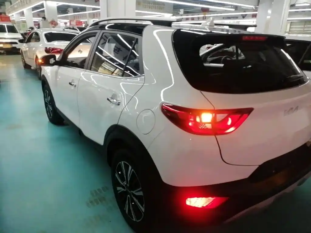 Kia KX1 2022 — фото 5