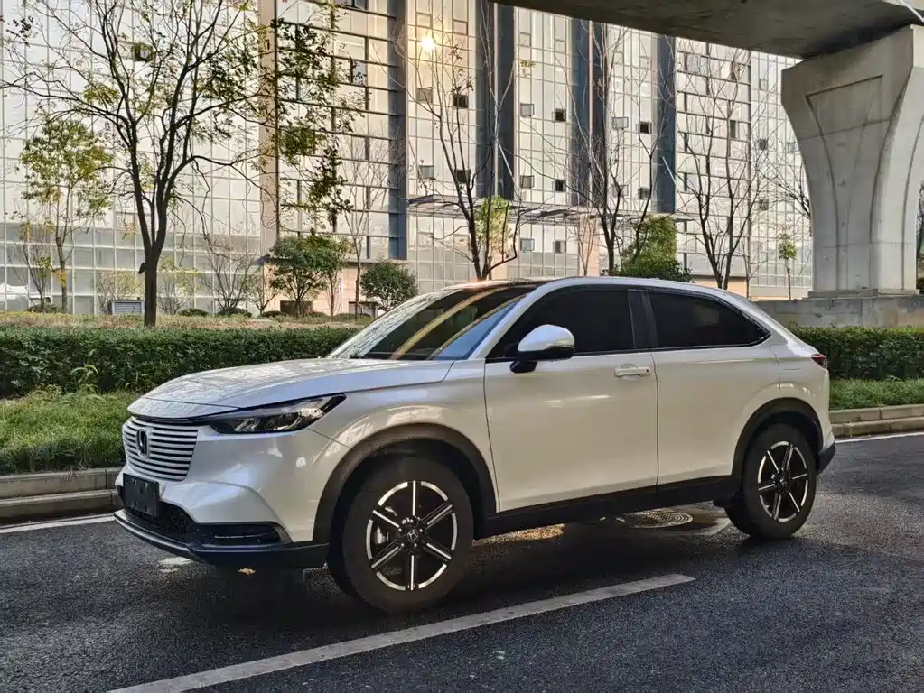 Honda Vezel 2023 — фото 1