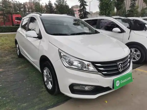 Baojun 310 2016