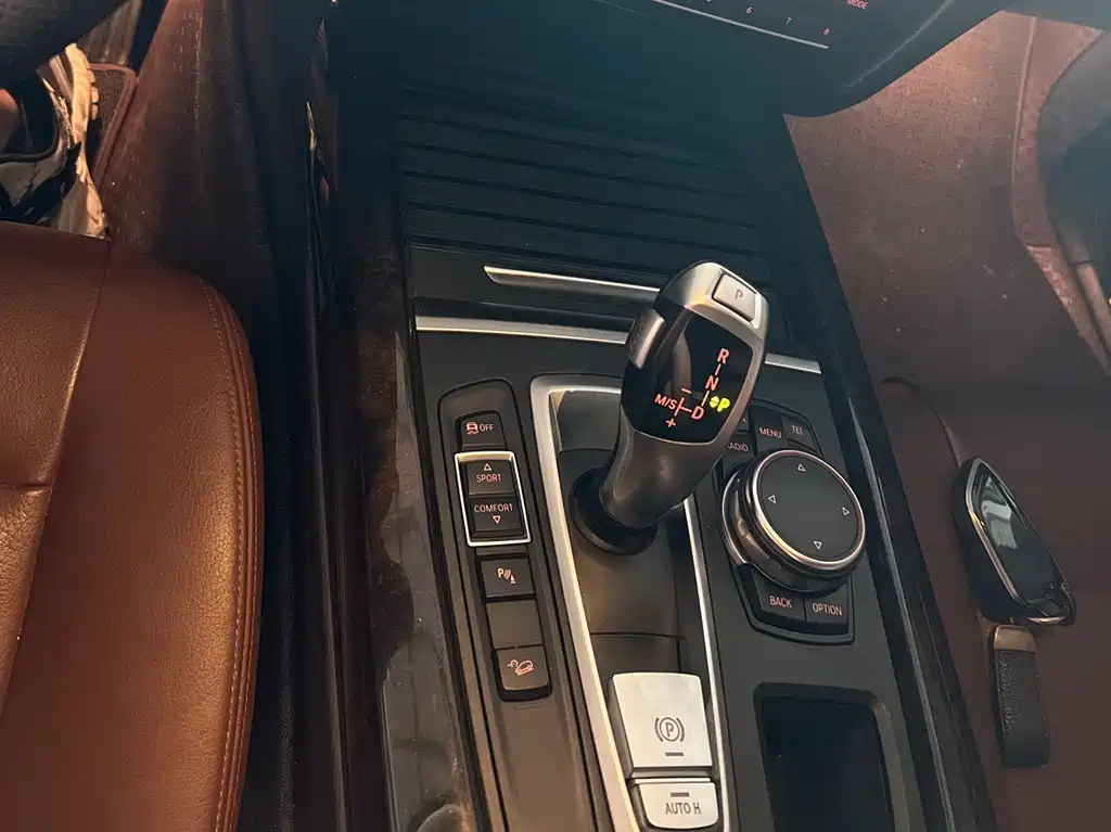 BMW X5 2015 — фото 13