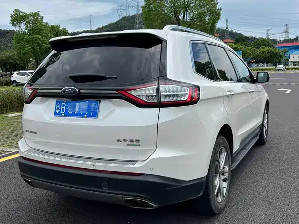 Ford Edge 2019