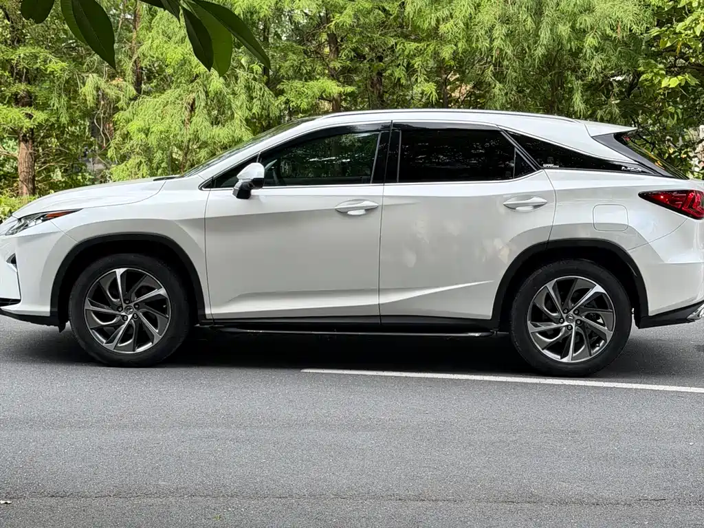 Lexus RX 2017 — фото 2