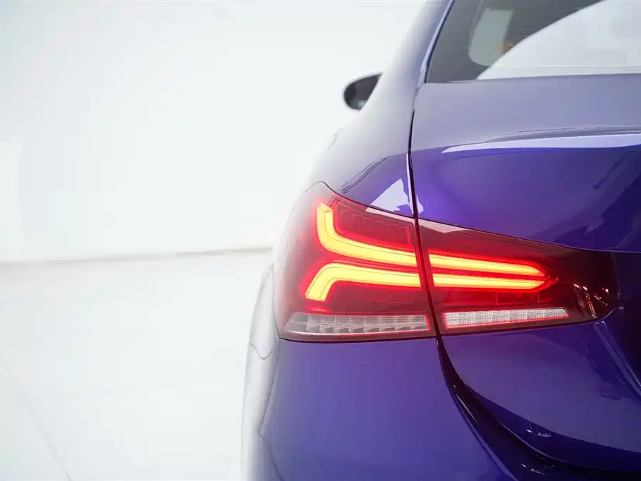 Mercedes-Benz A-Class 2020 — фото 18
