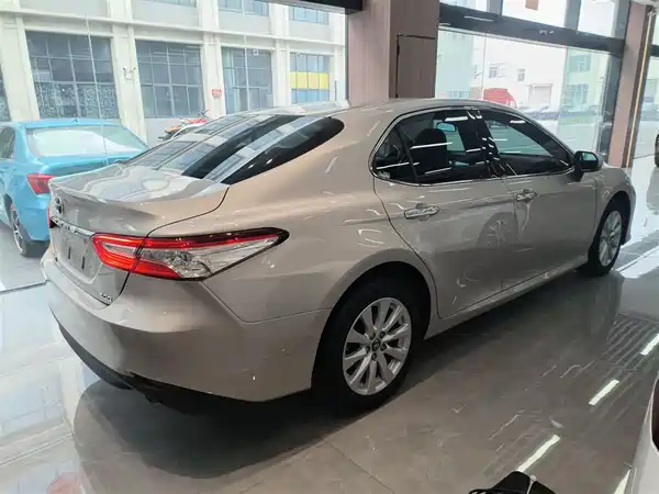 Toyota Camry 2019