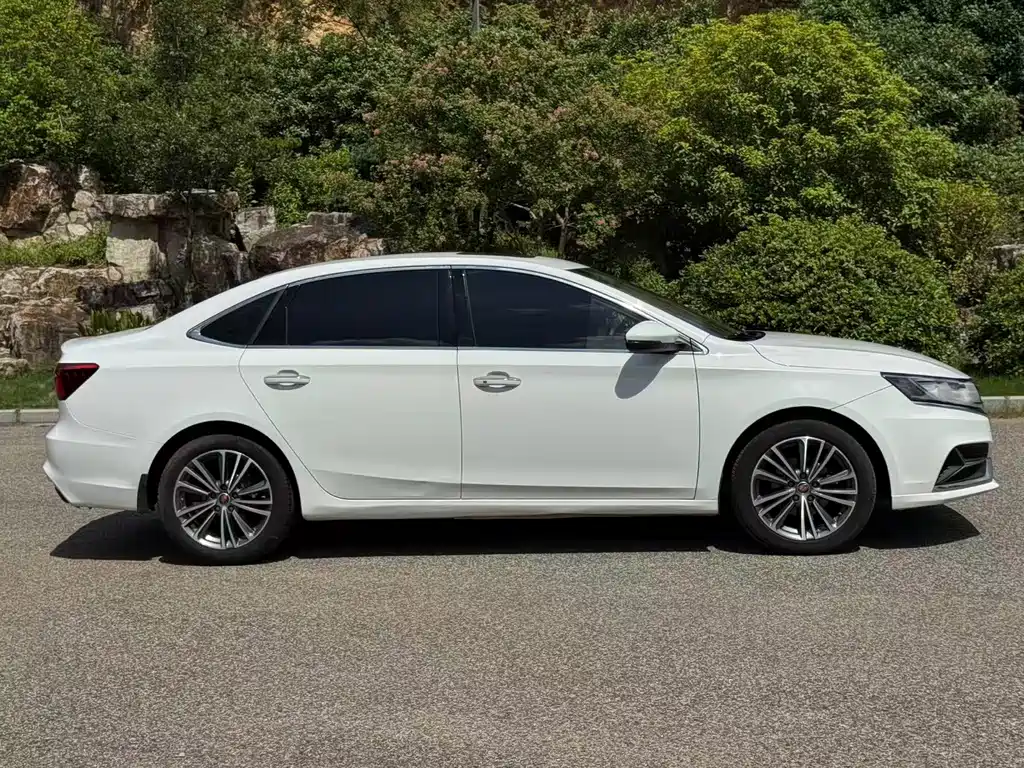 Roewe i6 Classic 2020 — фото 4