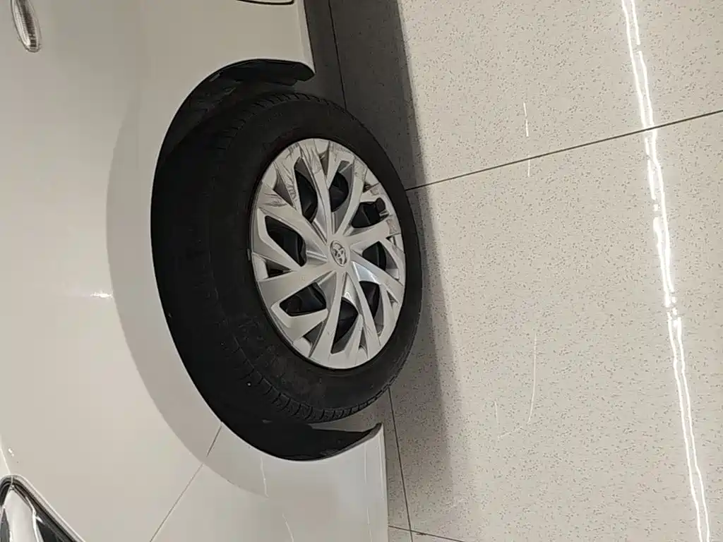 Toyota Vios FS 2023 — фото 23