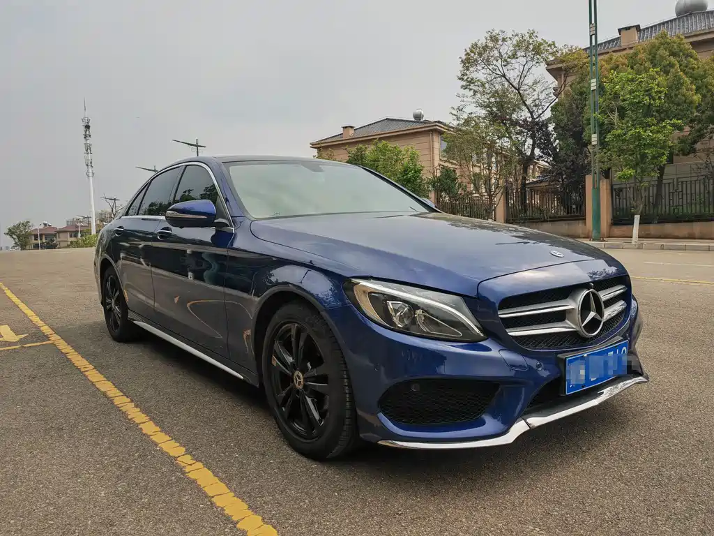 Mercedes-Benz C-Class 2018 — фото 2