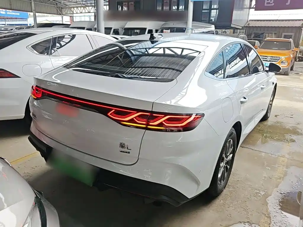 BYD Qin L 2025 — фото 7