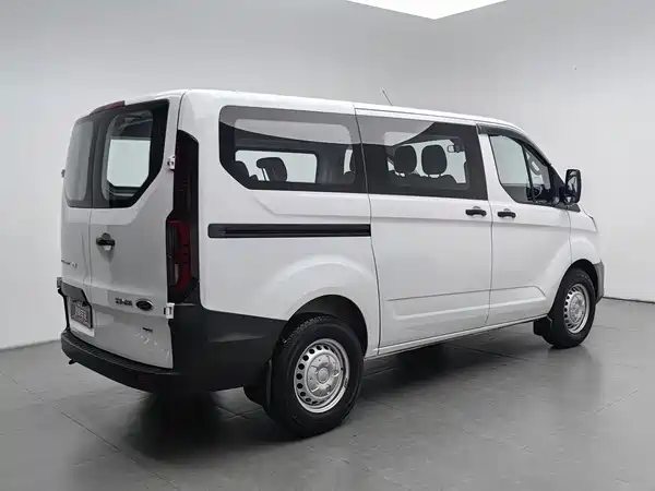 Ford Transit 2023