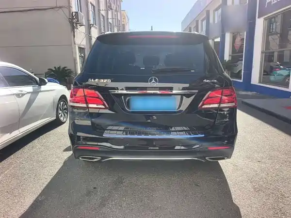 Mercedes-Benz GLE 2017