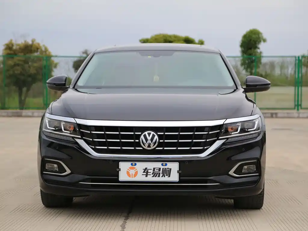 Volkswagen Passat 2019 — фото 2