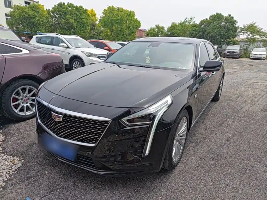 Cadillac CT6 2022 — фото 1