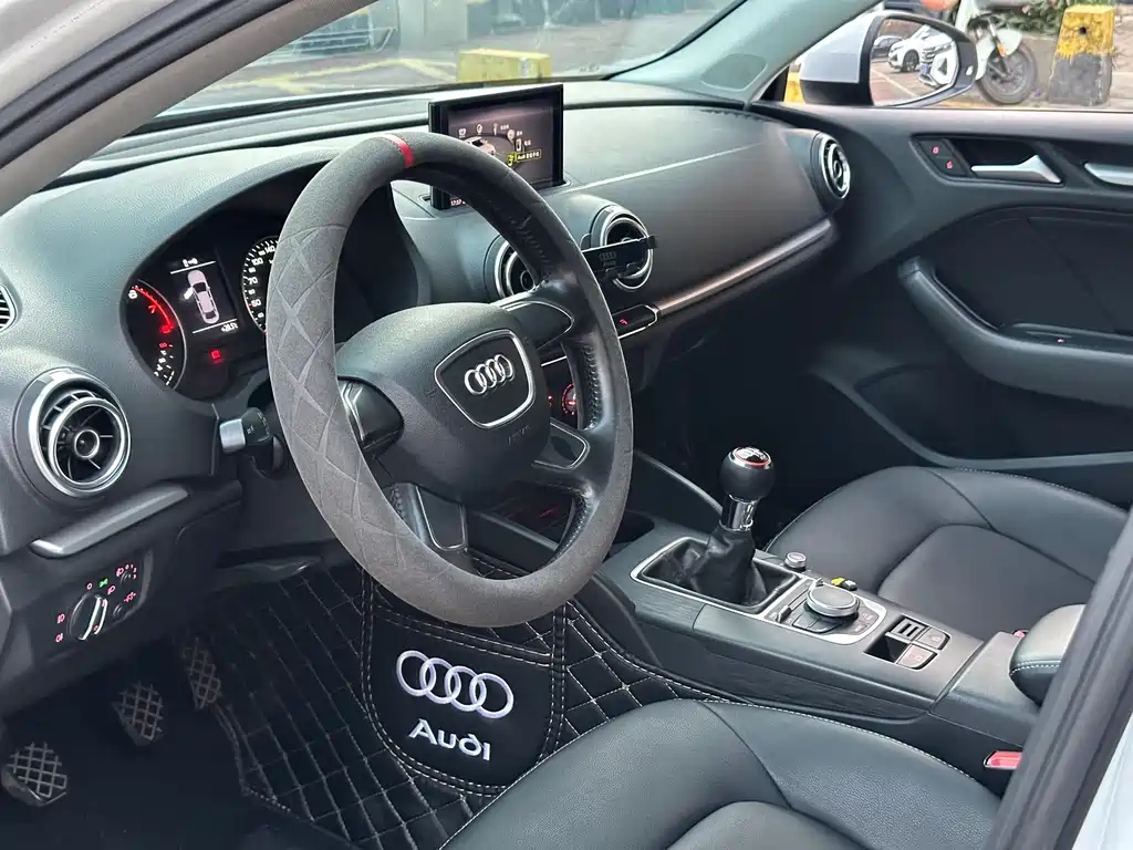 Audi A3 2015 — фото 26